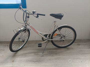 Bicicletta LEGNANO grigia da città 
