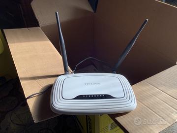 TP-Link TL-WR841N Router Wi-Fi N300Mbps