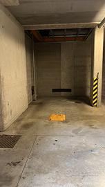 POSTO AUTO coperto