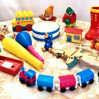 Set 16 giocattoli vintage anni 80/90