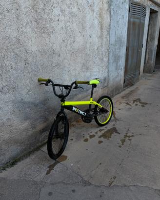 Bmx Instinct
