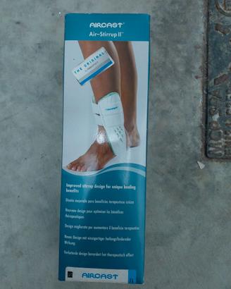 Cavigliera Aircast Air-Stirrup II, tutore bivalva