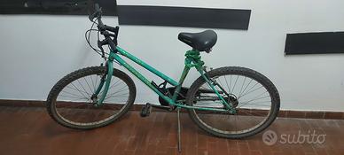 BICI MTB DONNA 24"