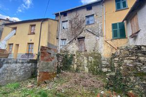 MULTILOCALE A TORRIGLIA