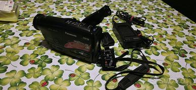 Videocamera Panasonic RX15 VHSC