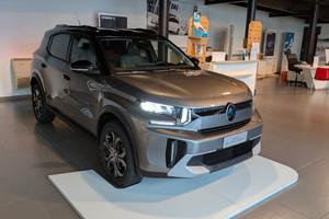 C3 Aircross Hybrid 145 e-DCS6 PLUS