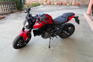 Ducati monster 937 2023