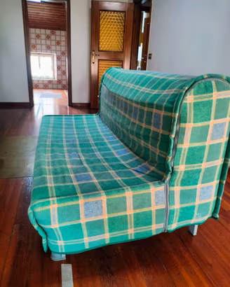 Divano letto a doghe