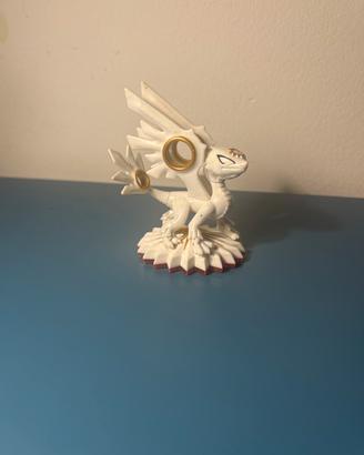 Spotlight skylanders trap team.
