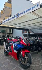 Honda CBR 1000 RR RR-R TUA A 185 EURO AL MESE