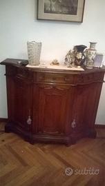 Vendita credenza in legno massiccio
