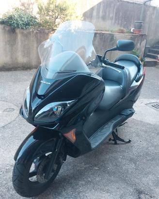 scooter Honda Forza 250