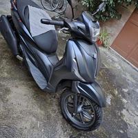 Beverly 400 hpe   Sport