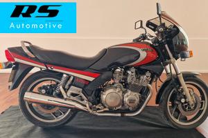 Yamaha XJ 900