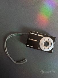 Fotocamera digitale Olympus FE-360, kit completo