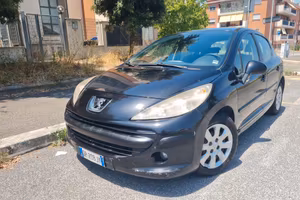 Peugeot 207 1.4 8V 75CV 5p. Energie