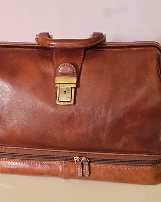 Borsa in pelle da medico