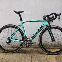 Telaio Bianchi oltre Xr4 lotto jumbo