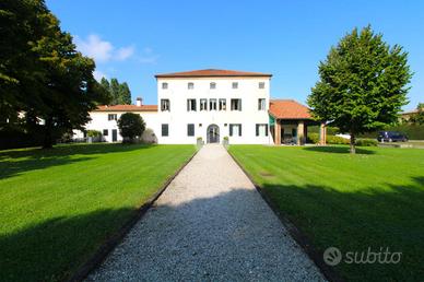 4 LOCALI A ALBIGNASEGO