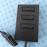 Presa scart multipla tripla
