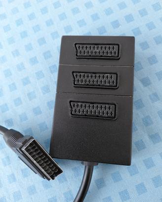 Presa scart multipla tripla