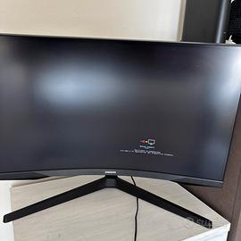 Monitor Samsung Curvo 27” Full HD 75Hz FreeSync