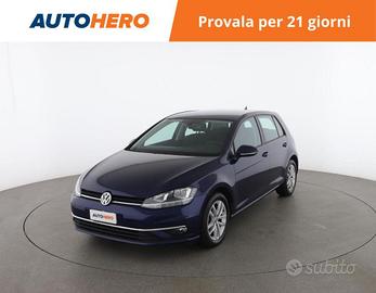 VOLKSWAGEN Golf UY30277