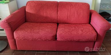 Vendei divano 100 euro trattabili
