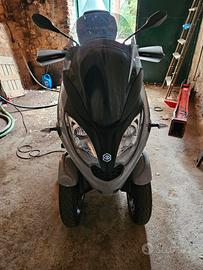 Piaggio MP3 300 HPE Sport
