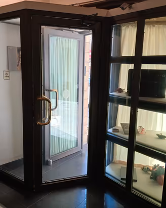 gabbia blindata con doppie porte più cassaforte
