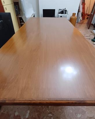 Tavolo in legno