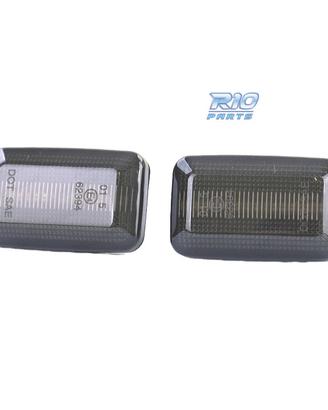 FRECCIE LATERALI VOLKSWAGEN VW AUDI A LED NERO FUM