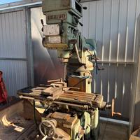 Fresa verticale automatica