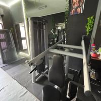 attrezzi da palestra professionali