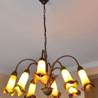 Lampadario 8 braccia in ottone stile Tiffany