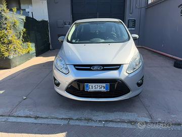 Ford cmax Titanium