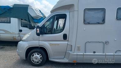 camper semintegrato