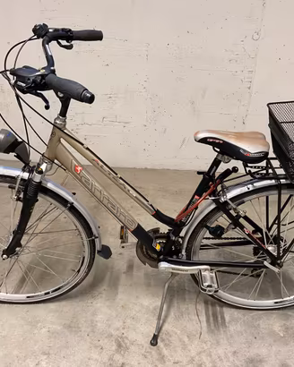 Bicicletta donna trekking Carraro mod. Altea