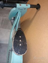 Bicicletta legno senza pedali