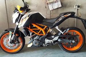 KTM 390 Duke - 2014