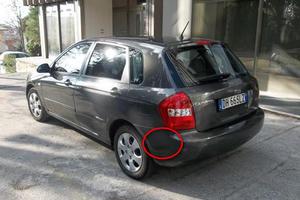 Kia Cerato 1600 benzina- metano 1500 euro