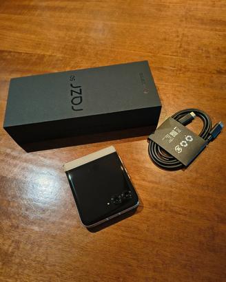 Motorola V Razr 50
