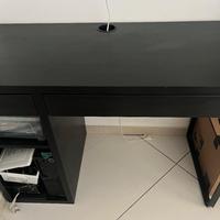 scrivania Ikea 