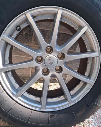 Titolo: Cerchi originali Land Rover 17" + 4 gomme