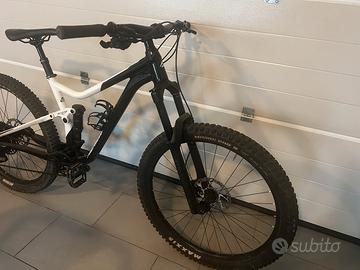 Bici MTB MERIDA ONE-FORTY 600 27,5” 2020