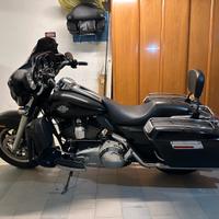 Harley Davidson Ultra Classic (FLHTCU) - 2008