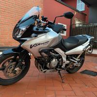 Suzuki V Strom DL 1000 - 2004
