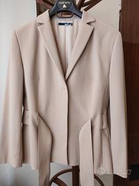 Completo giacca e gonna beige. T.44  Le Full