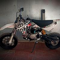 pit bike Motard YCF SM 125 F