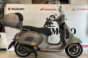 Vespa 300 GTS SUPER TECH 2024
